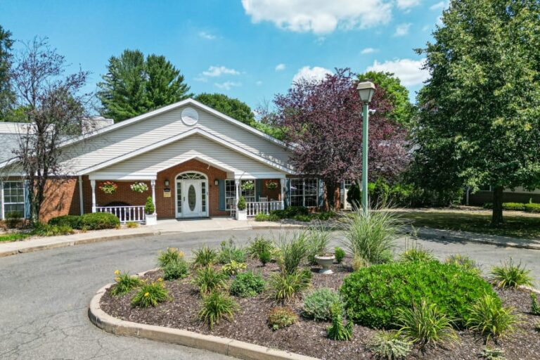 Arden Courts Farmington, A Memory Care Community, Farmington CT