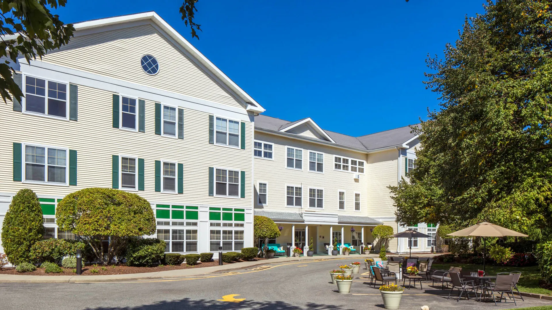 Atria Lincoln Place, Lincoln RI