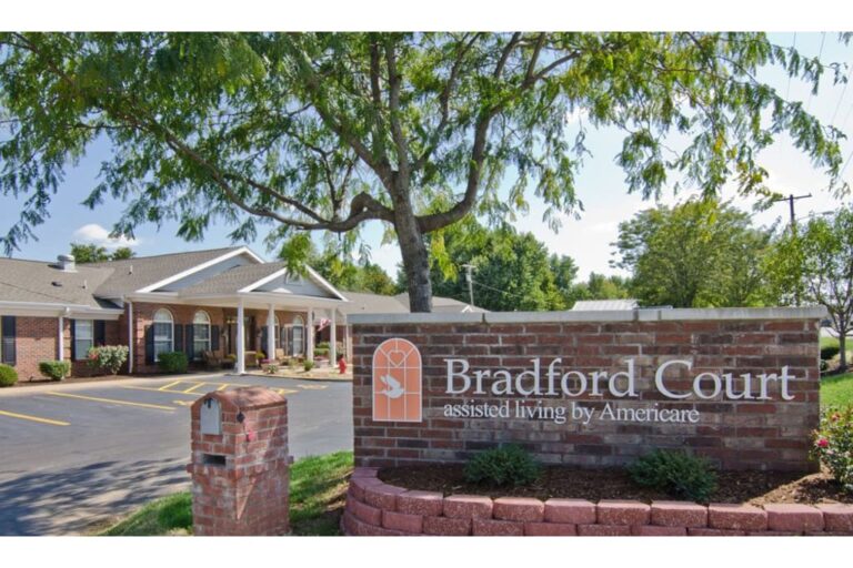 Bradford Court, Nixa MO