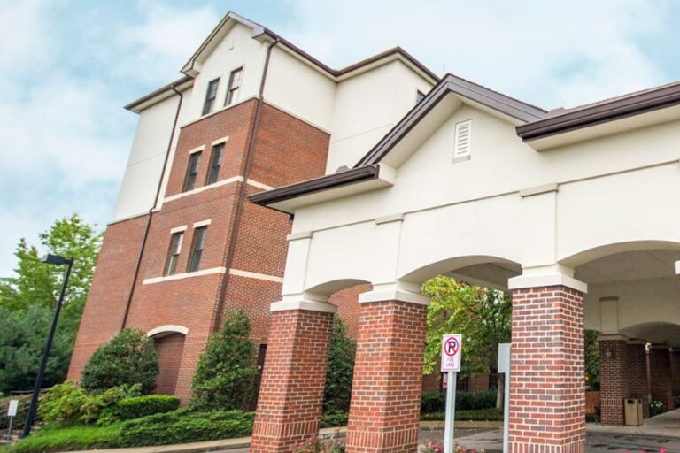 Brookdale Green Hills Cumberland, Nashville TN