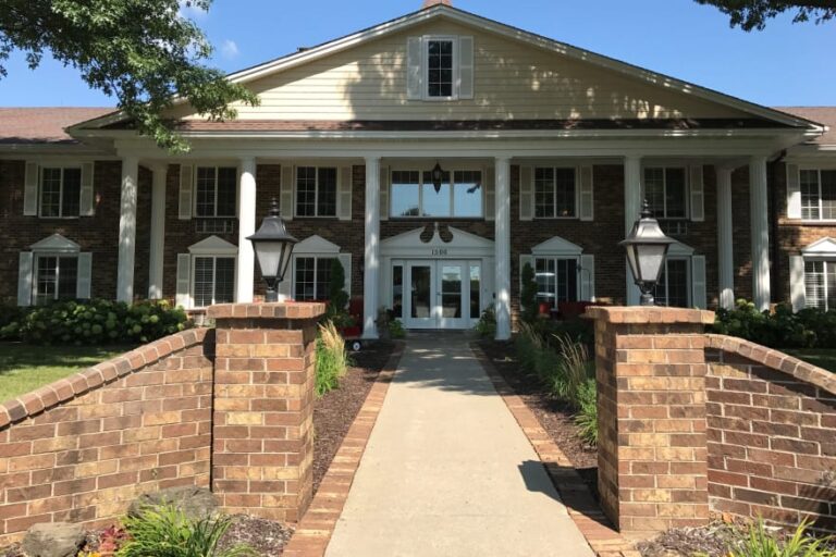 Brown Deer Place, Coralville IA