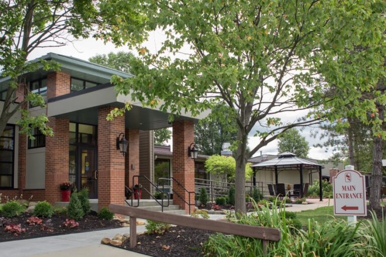 Cardinal Retirement Village, Cuyahoga Falls OH