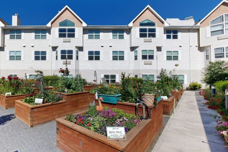 Cogir of Glenwood Place, Vancouver WA