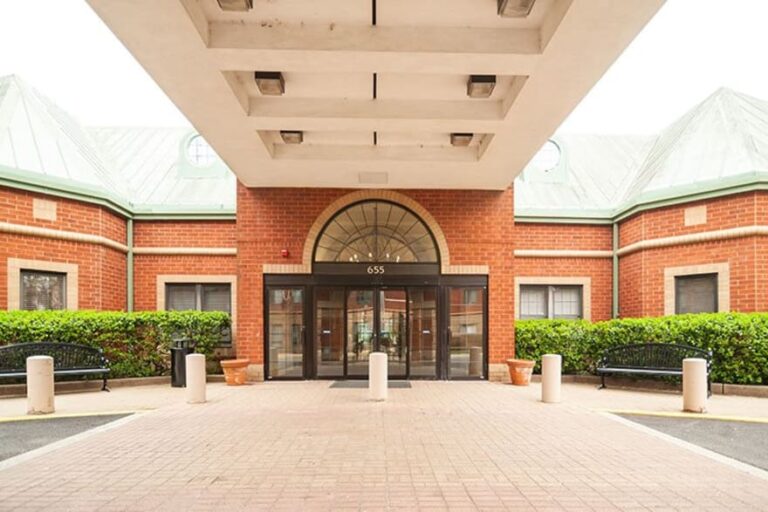 Five Star Premier Residences of Teaneck, Teaneck NJ