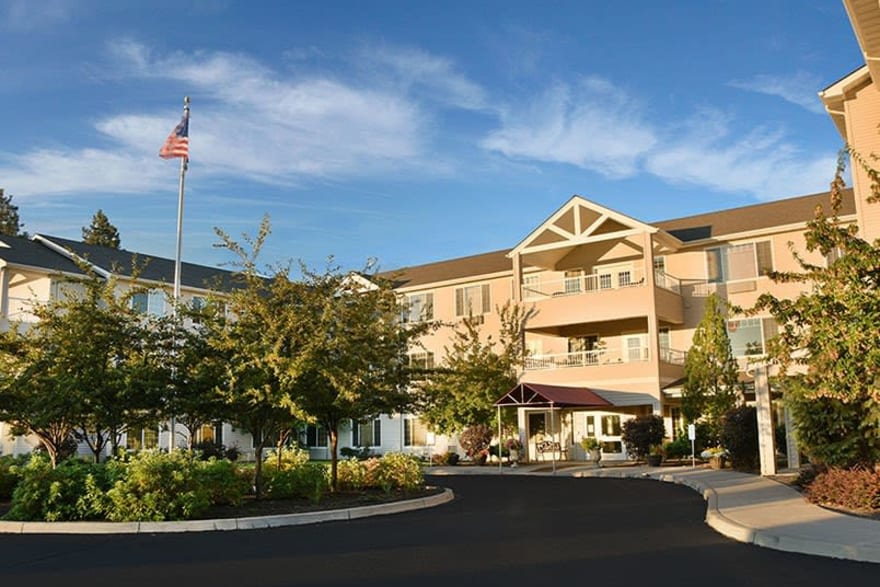 Fox Hollow Independent and Assisted Living at Bend, OR