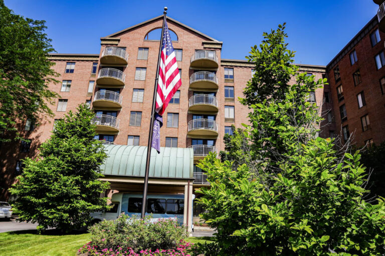 Glass Peaks Senior Living, Toledo OH