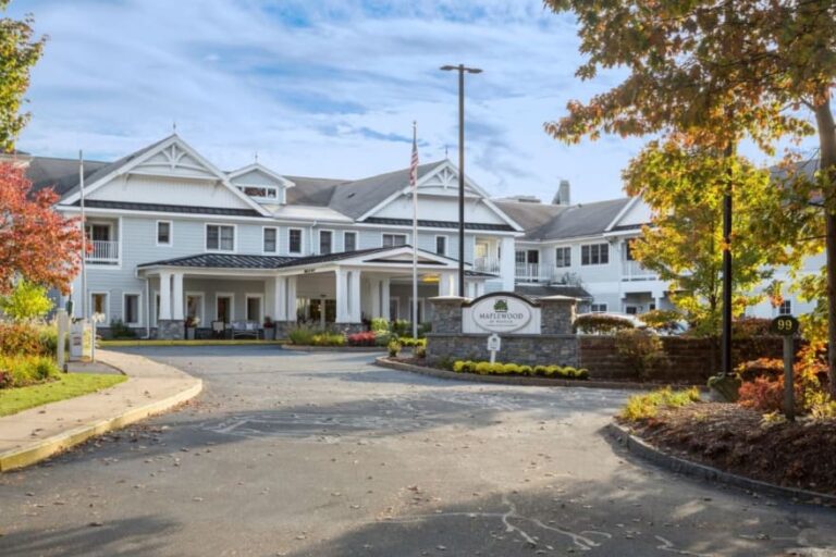 Maplewood at Weston, Weston MA