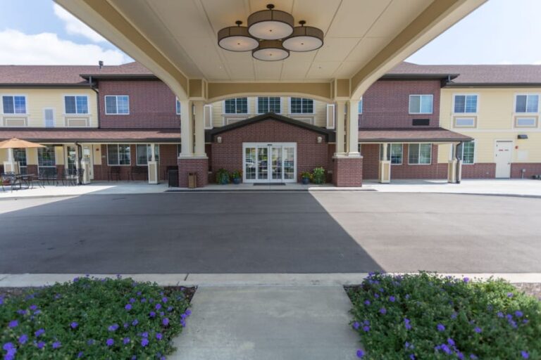 Meadow Brook Senior Living, Fishers IN