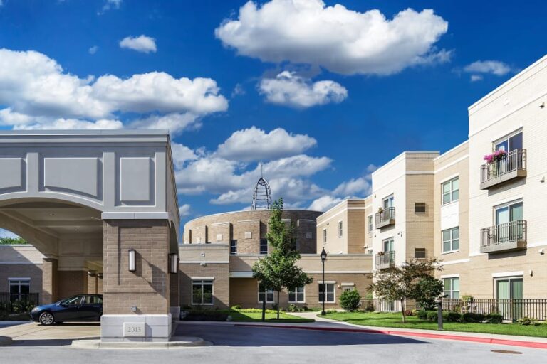 Mercy Circle Senior Living, Chicago IL