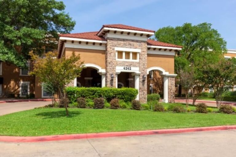 Mirabella Assisted Living and Memory Care, Fort Worth TX