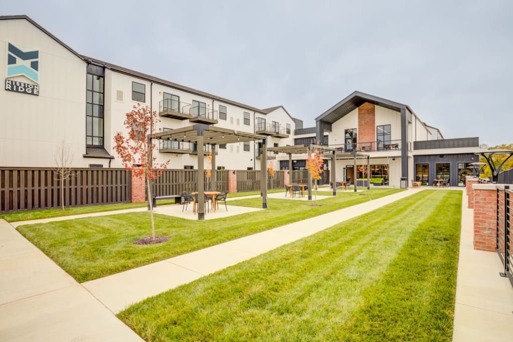 Mission Ridge, Springfield MO