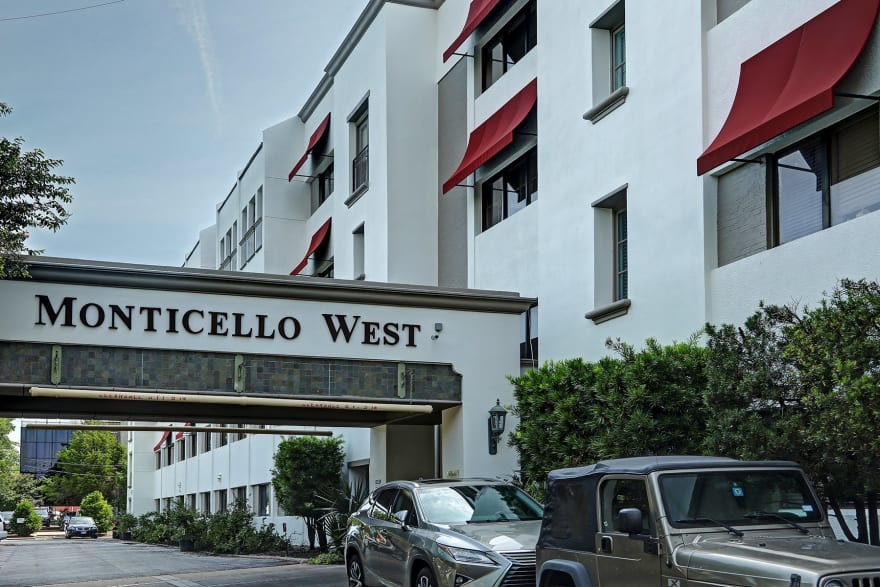 Monticello West, Dallas TX