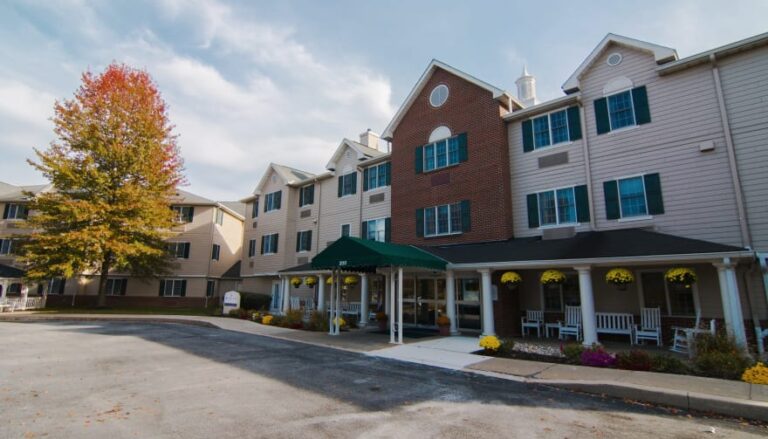 Paramount Senior Living at Newark, Newark DE
