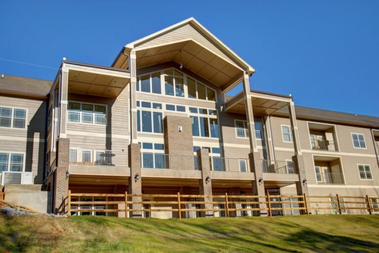 Rain Forest Landings, Knoxville TN