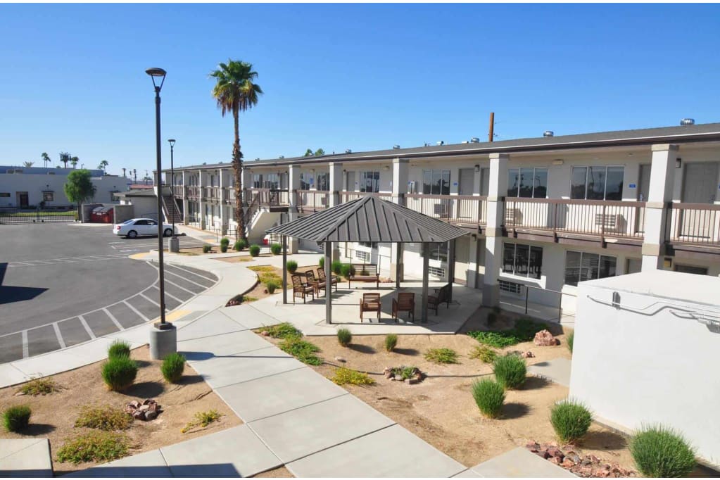 River's Edge Assisted Living at Sacramento, CA