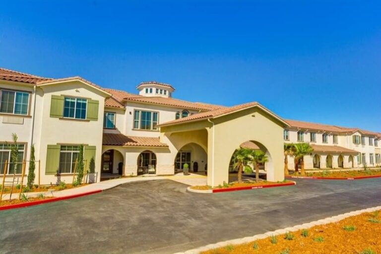 Rose Arbor Village, Sacramento CA