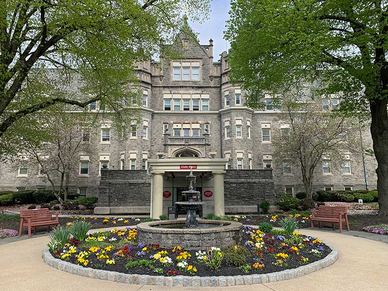 Simpson House, a CCRC at Philadelphia, PA