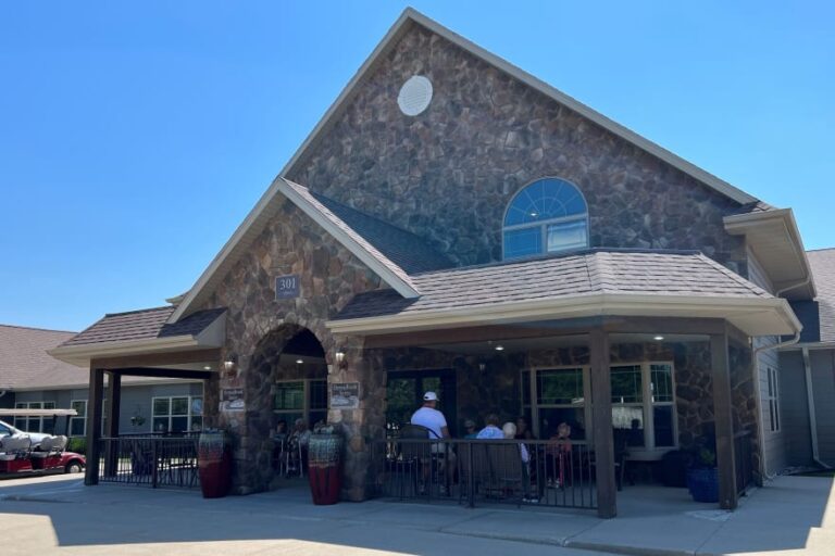 StoneyBrook Suites Dakota Dunes, Dakota Dunes SD