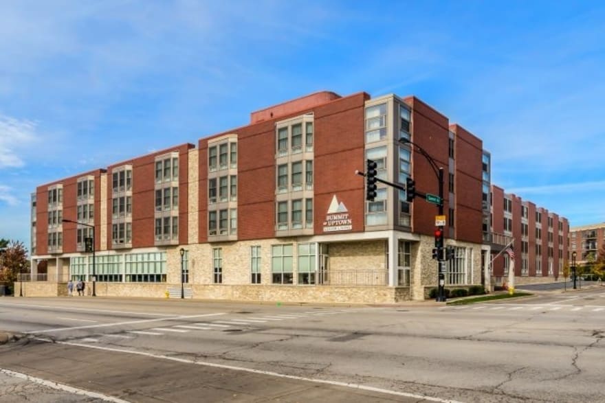 Summit of Uptown, Park Ridge IL