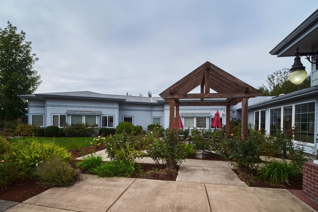 Sweetbriar Villa, Springfield OR