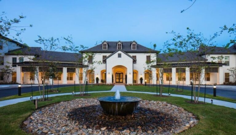 The Claiborne at Baton Rouge, Baton Rouge LA