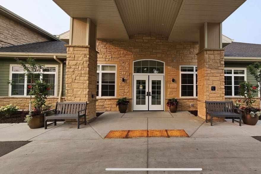 The Courtyard at Sussex at Sussex, WI