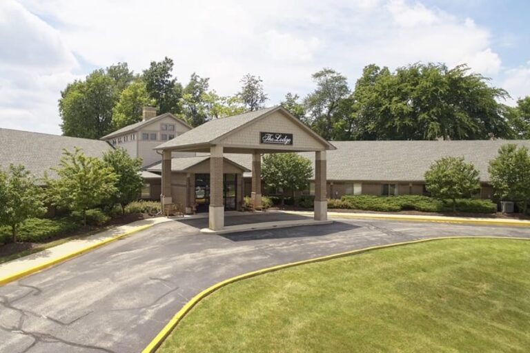 The Lodge at Harbour Manor, Noblesville IN