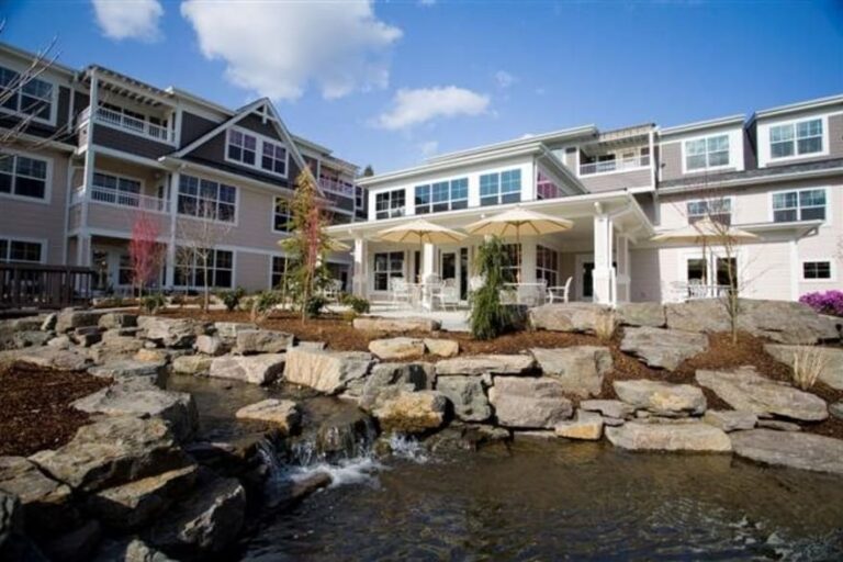 The Stafford, Lake Oswego OR
