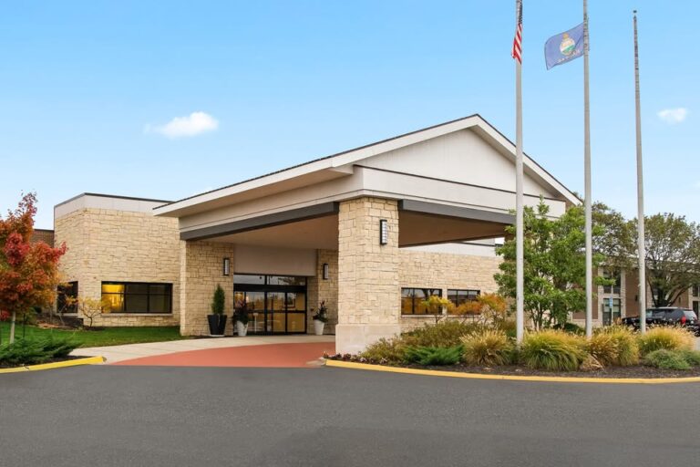 The Village at Olathe, Olathe KS
