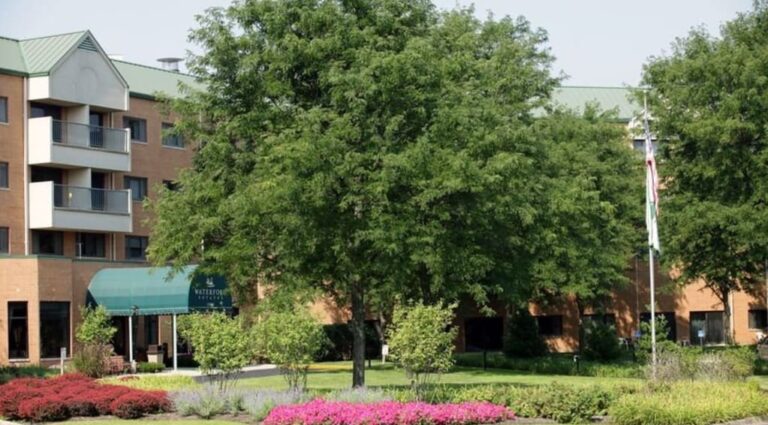 Waterford Estates Senior Living, Hazel Crest IL