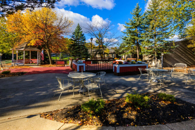 Woodside Senior Living, Bedford OH